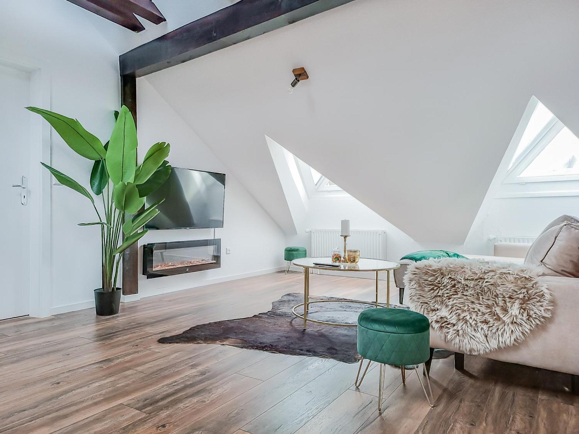 City-Vibes & Altstadtflair In Der Fussgaengerzone Mit Parkplatz Und Home Office Braunschweig Buitenkant foto